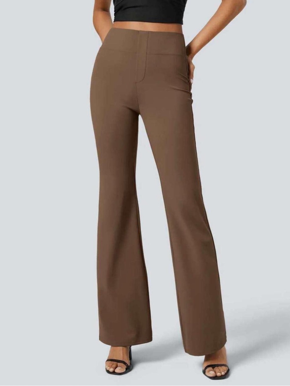 NWOT Halara Flex High Waisted Back Pocket
Slight Flare Work Pants Brown large